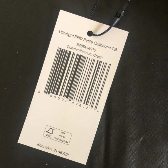 Chrysanthemum Crush Ultralight RFID cellphone crossbody bag new with tags - Picture 3 of 7